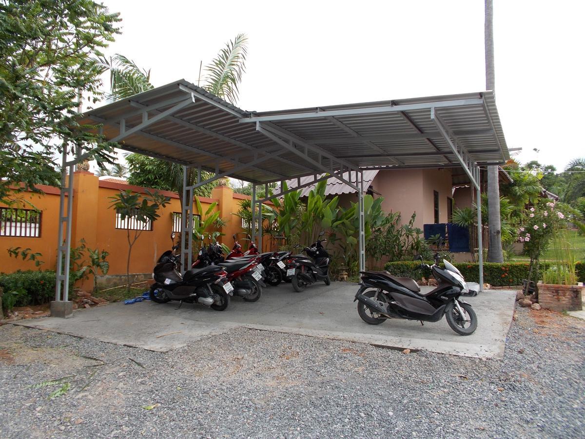 Bee Nat Garden Resort Bang Rak Beach  Εξωτερικό φωτογραφία