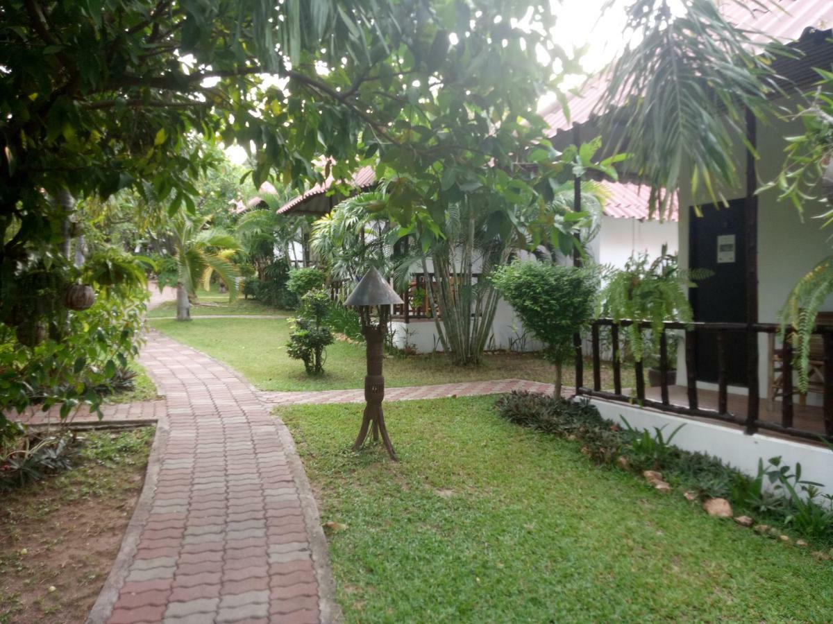 Bee Nat Garden Resort Bang Rak Beach  Εξωτερικό φωτογραφία