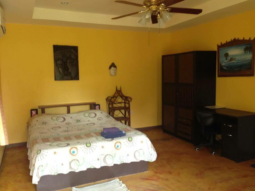 Bee Nat Garden Resort Bang Rak Beach  Εξωτερικό φωτογραφία