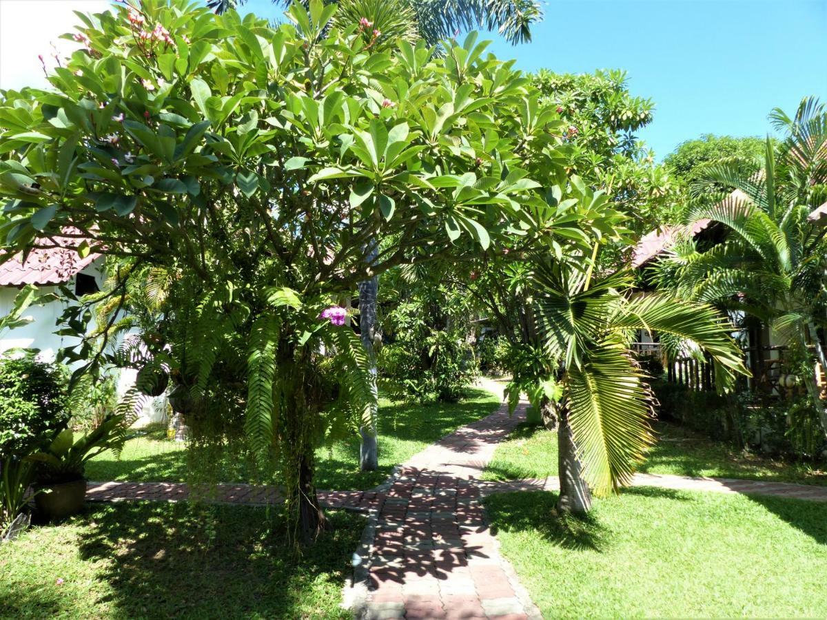 Bee Nat Garden Resort Bang Rak Beach  Εξωτερικό φωτογραφία